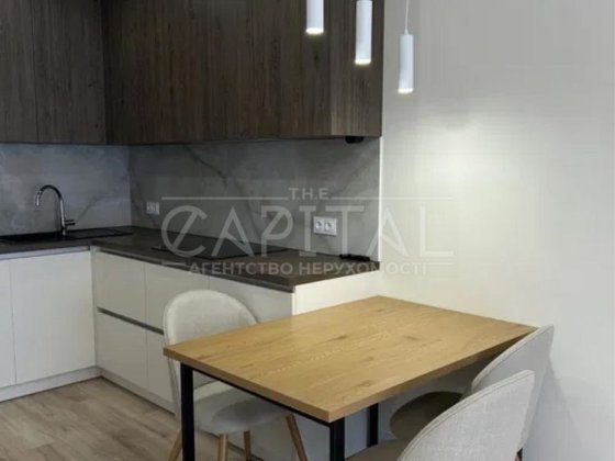 Довгострокова оренда квартири Нова Англія Лісники