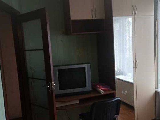 Здам 1к гостинку у центрі Баришівки Барышевка