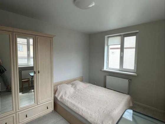 Оренда квартири 7500 це включно з ком.послугамив Хотові Хотів