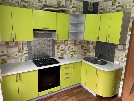 Оренда квартири на 4-мкрн Леваневського Шкаровка