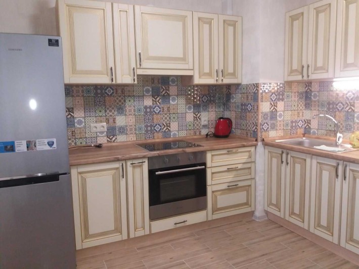 СДАМ  1-ком.  ЖК  Радужный/ ул. Левитана - фото 1