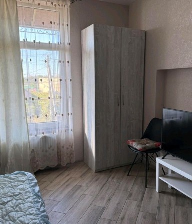 Сдам 1 комнатную студию Крыжановка - фото 1