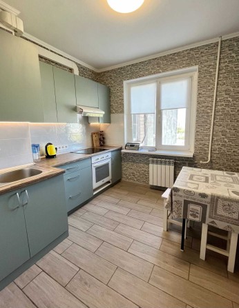 Сдам 3 комнатную квартиру - фото 1