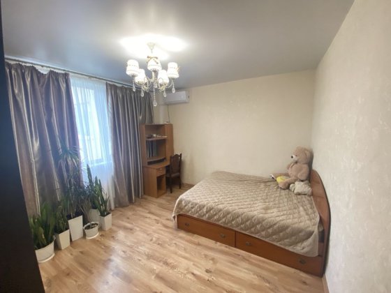 Сдам 1комнатную квартиру 7 небо. Кондиционер, застек балкон.Владелец Авангард