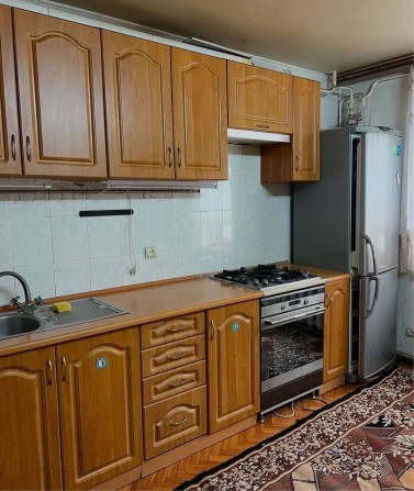 Здаю 3 кімн квартиру на Рожевій - фото 1