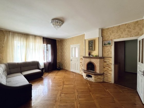 Будинок на Кореї на дві половини! Вінниця