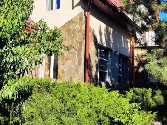 Продам Участок 22 сот с лесом и Дом 300 м.кв. на Клочко ТРЦ КАРАВАН Дніпро