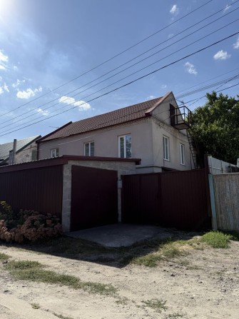 Продам 2х этажный дом ж/м Западный, пер.Брюллова/ Правый берег - фото 1