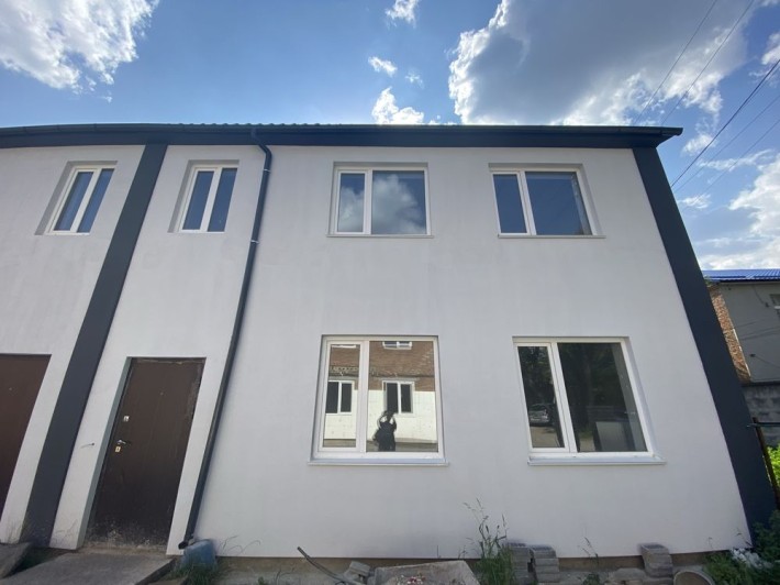 Таунхаус на Словʼянці - фото 1