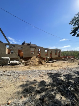 ТАУНХАУС Пятничани - фото 1