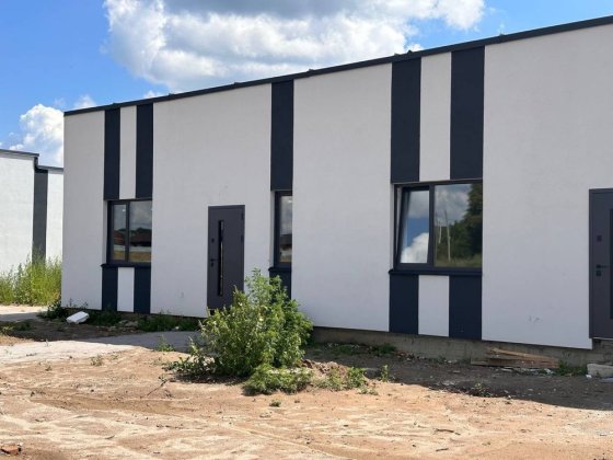 Продам таунхаус  з комунікаціями  . Винница