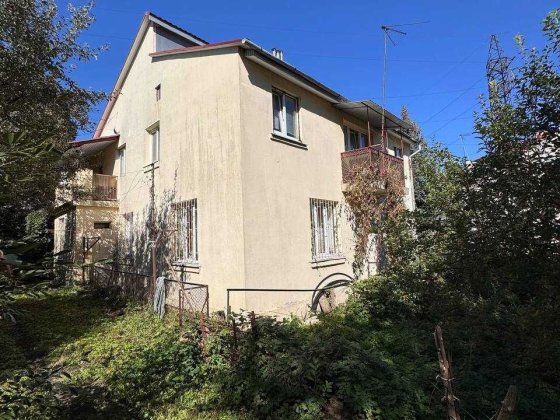 Продаж будинок 180кв.м 6 соток Молдавська