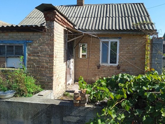 Срочно Продам дом с постройками Кропивницкий