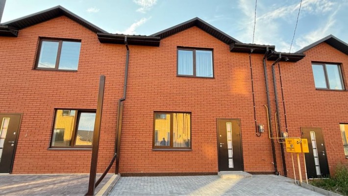 Продаж 2 поверхового танхауса, без комісії! - фото 1