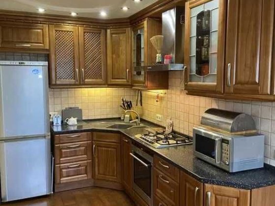 Продаж 4-х кімнатного будинку в Центрі міста в районі вул. Української Дніпро