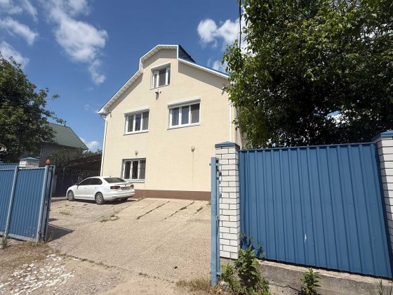 Продам дом-дачу с итальянским шармом Дніпро