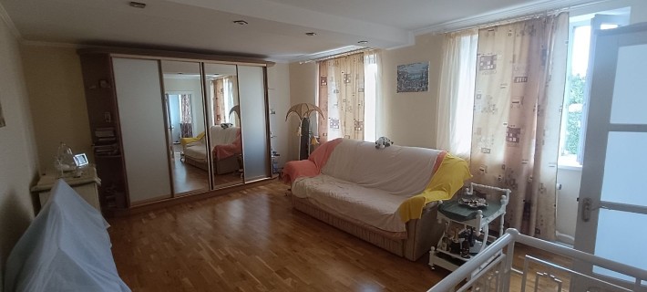 Продам отличный двухэтажный дом Заводской район - фото 1