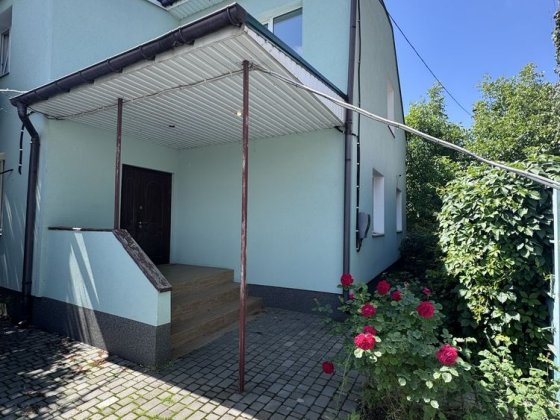 Продам  хороший ДОМ. Свой двор! Миколаїв