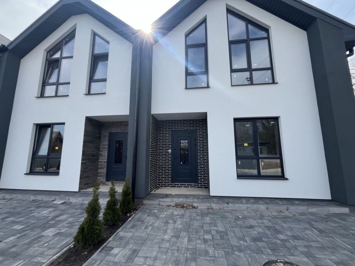 Продаж 2 поверхового таунхаусу, без комісії доя покупця. - фото 1