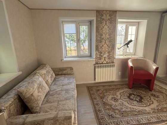 Продаю капітальну  2 поверхову дачу Миколаїв