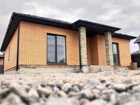 Продам одноповерховий будинок 100кв.м 5 соток Старе місто Винница