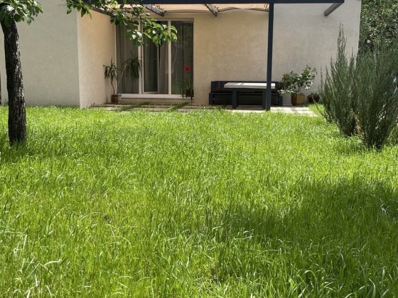 Небольшой дом с новым ремонтом и большим участком в Ингульском районк Миколаїв