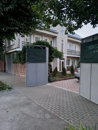 Продам двоповерховий будинок в Новомиколаївці. - фото 1