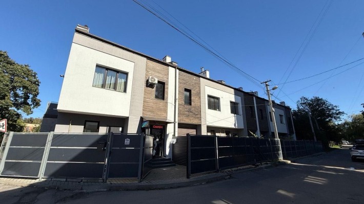 Продаж 3 пов котеджу з ремонтом та меблями/вул. Ранкова-Кульпарківська - фото 1