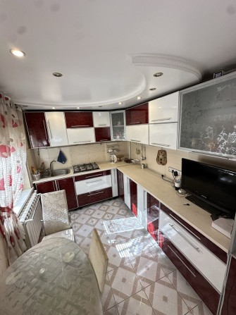 Продается часть дома пер. Апрельский - фото 1