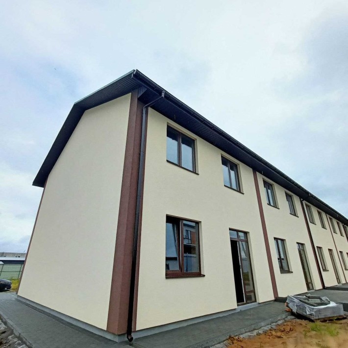 Продаж 2 поверхового таунхауса з ділянкою на 1.5 сотки, 90 кв. - фото 1