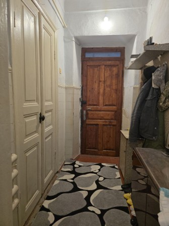 Продаю частину домоволодіння двір на три господаря вул. Кузнецька - фото 1