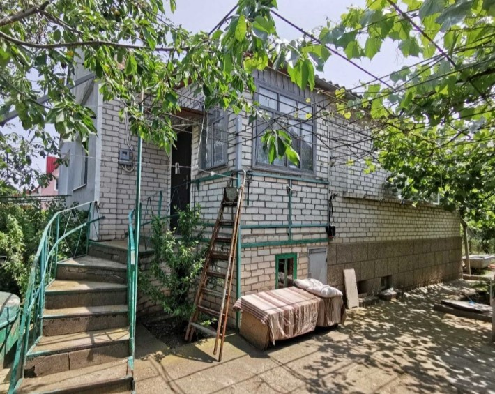 Продаю власний будинок - фото 1