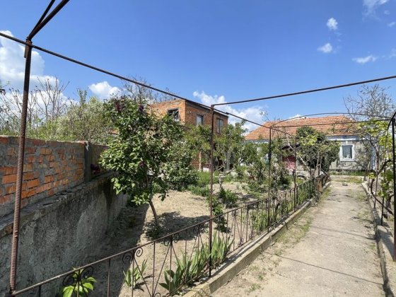 Дом в Варваровке с участком ! Миколаїв