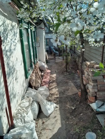 Продам часть дома р-н Янтарной АТБ ФЕРГАНСКАЯ - фото 1