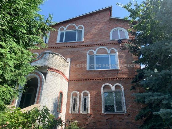 Продам дом на Баварии 360м дизайнерский проект М52 Харьков