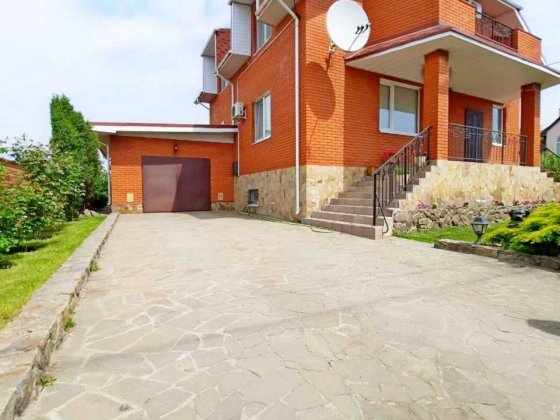 Продам дом 2 эт. Евроремонт Техника Автономка 12 соток Река Дніпро