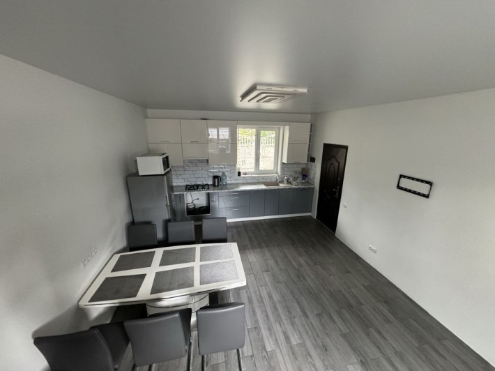 Продаж будинку на 6 Слобідській в районі авторинку, земля 1,7 соток. - фото 1