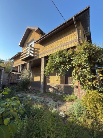 Продам дом 140м Ремонт | Гараж рядом ледовая Арена | парк - фото 1