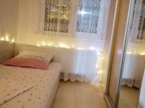 Продам часть дома со своим двором и заездом Харьков