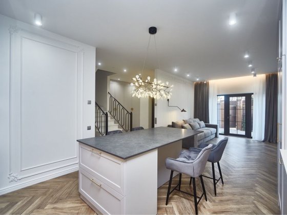 Ексклюзивный коттедж в закрытом кооперативе Одесса