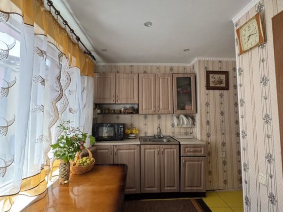 Продаж жилкопа у дворі на 2-х власників Миколаїв