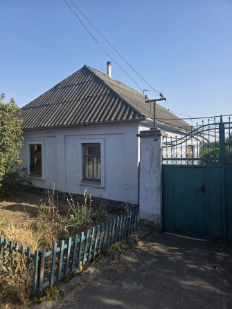 Продаю будинок вул. Захарія Чепіги ( Чапаєва ) окремий двір - фото 1
