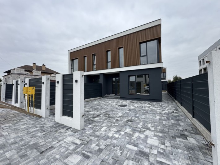 Софіївська Борщагівка, ГАЗ - фото 1