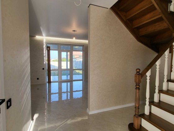 НОВЫЙ ДОМ  с РЕМОНТОМ Червоный хутор Одеса