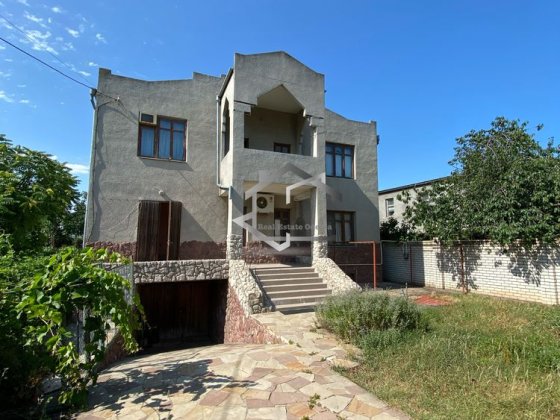 Продам Дом Шишкина Костанди Невского Донского подвал