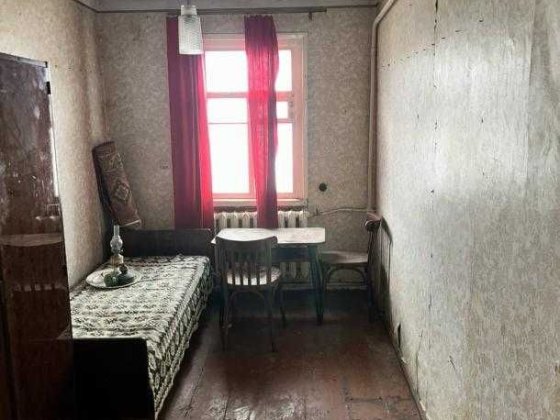 Продам будинок у центрі Баварії, район поліклініки. Харків