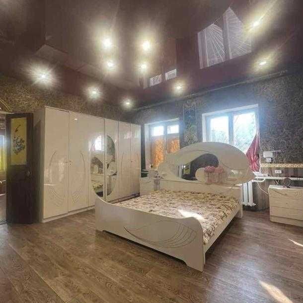 Продам дом для большой семьи - фото 1