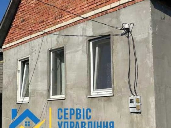 продам дом с удобствами Бабаи Харків