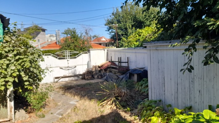 Продам часть дома в переулке Каманена - фото 1