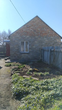 Продаю Дом,пос. Горького, Центр, 10 соток, 18000 дол. Сша, торг - фото 1